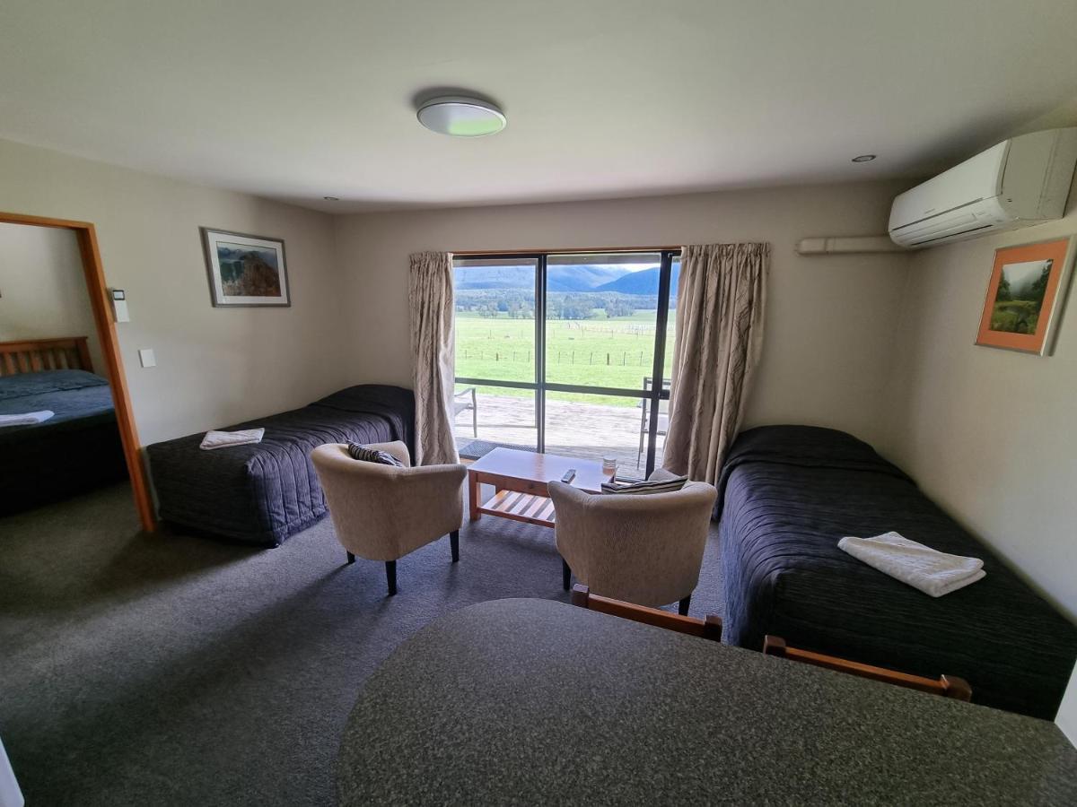 Lewis Pass Motels Springs Junction Buitenkant foto