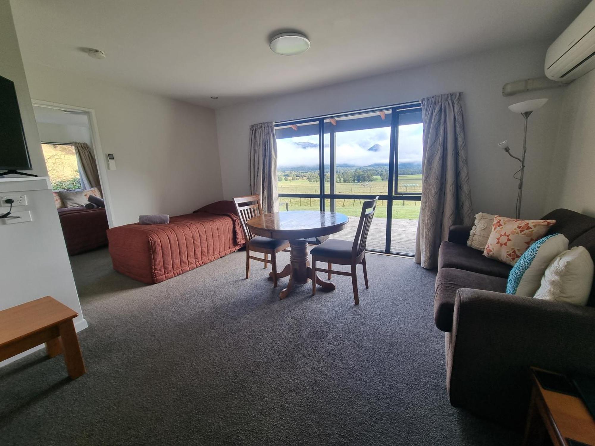 Lewis Pass Motels Springs Junction Buitenkant foto